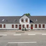 Отель Skjoldbjerg Garnihotel 3*