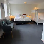 Skjoldbjerg Garnihotel Отель Ворбассе