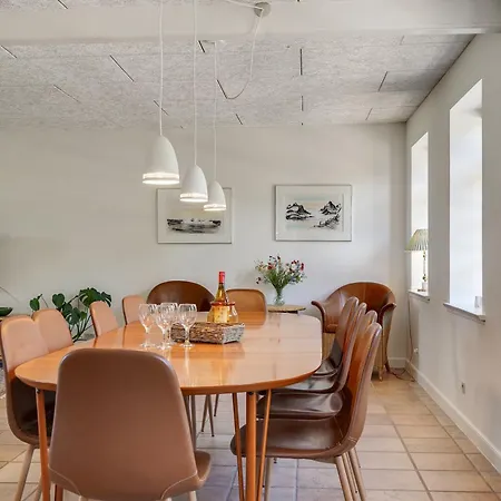Skjoldbjerg Garnihotel Hotel
