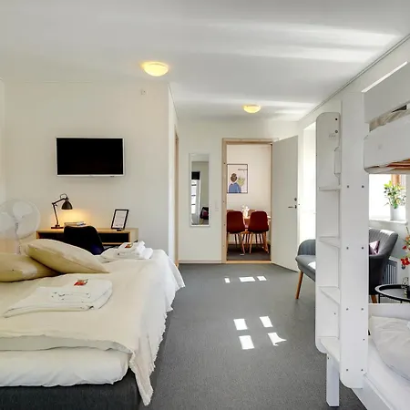 Skjoldbjerg Garnihotel 3*