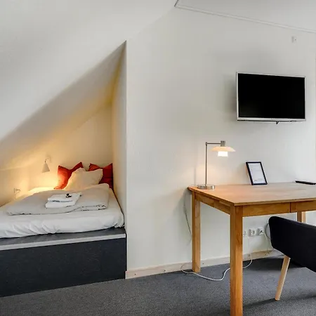 Skjoldbjerg Garnihotel 3*
