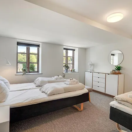 Skjoldbjerg Garnihotel Hotel 3*